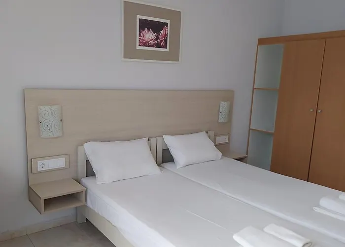 Afroditi Haus * Sarti